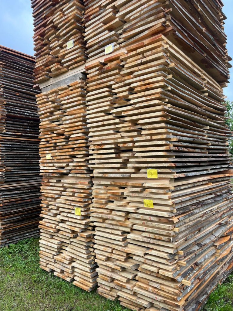 Cherestrea atent selectionata